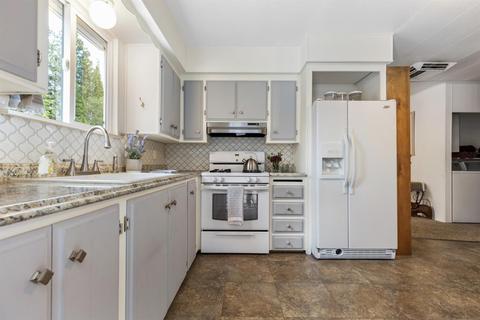 80 Primrose Ln, Grass Valley, CA 95945 photo 6