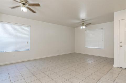1034 Sparrow Hawk Ln, Patterson, CA 95363 photo 6