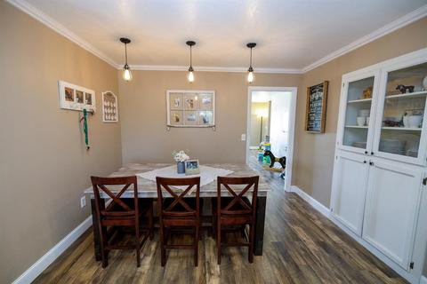 2009 Evelle Ln, Turlock, CA 95380 photo 8