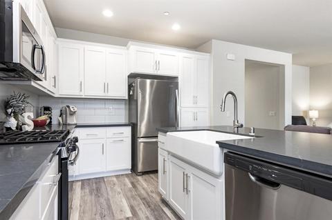3216 Showcase Way, Modesto, CA 95356 photo 4
