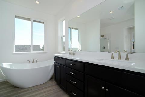1111 Taylor St, Winters, CA 95694 photo 9