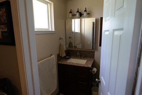 665 Bennington Ave, Turlock, CA 95382 photo 16
