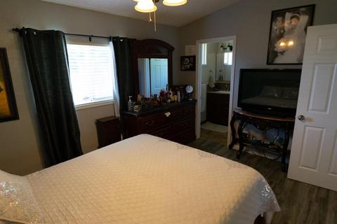 665 Bennington Ave, Turlock, CA 95382 photo 19