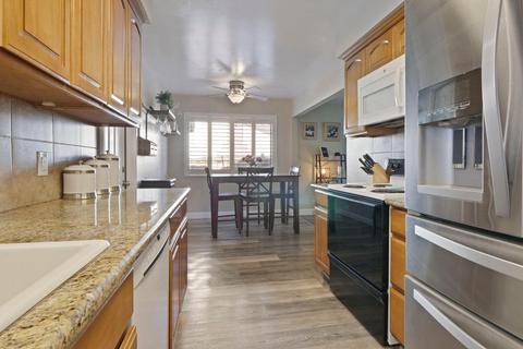 2011 Corbin Ln, Lodi, CA 95242 photo 4