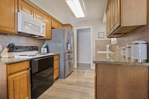 2011 Corbin Ln, Lodi, CA 95242 photo 3