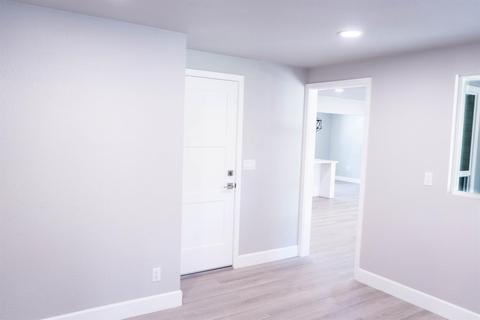 925 Bel Passi Dr, Modesto, CA 95350 photo 17