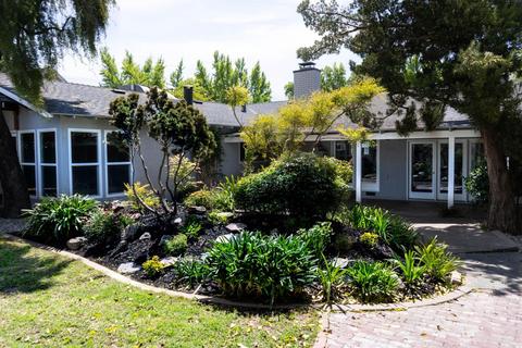 925 Bel Passi Dr, Modesto, CA 95350 photo 37