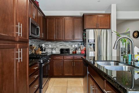 2909 Riverbrook Ct, Modesto, CA 95355 photo 21