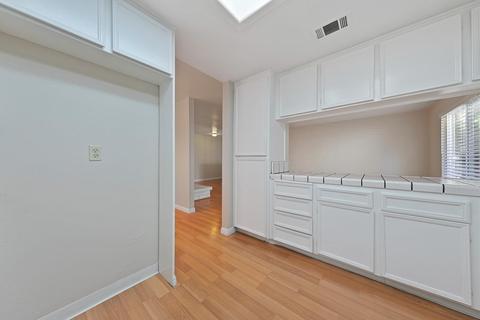 3512 Colonial Dr, Modesto, CA 95356 photo 9