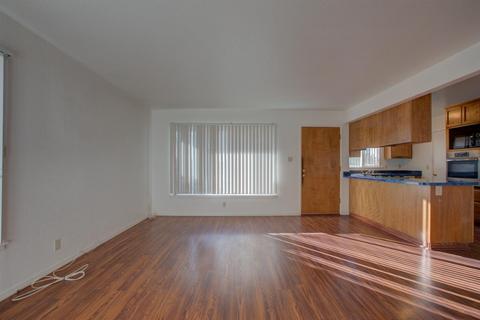 1107 Virginia St, Manteca, CA 95337 photo 3