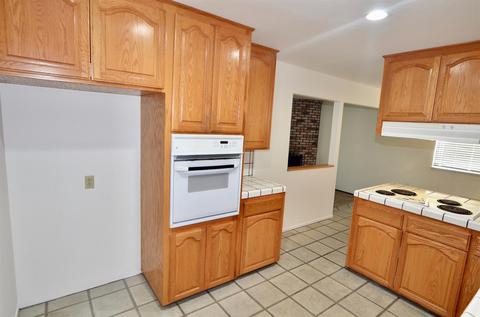 2501 Surrey Ave, Modesto, CA 95355 photo 11