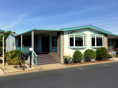 3921 Surfside Dr, Modesto, CA 95355 photo 1