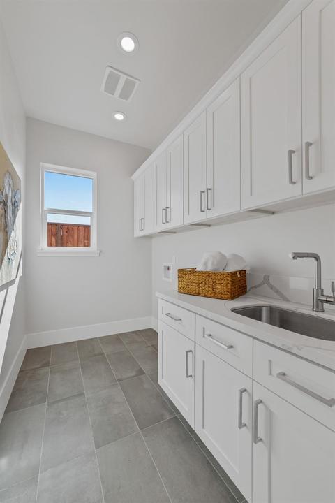 8847 Phoenix Ave, Fair Oaks, CA 95628 photo 28