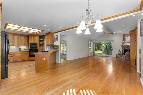 6326 Palm Dr, Carmichael, CA 95608 photo 8