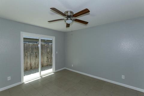 2523 Glen, Merced, CA 95340 photo 54