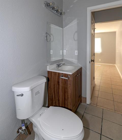 2523 Glen, Merced, CA 95340 photo 25