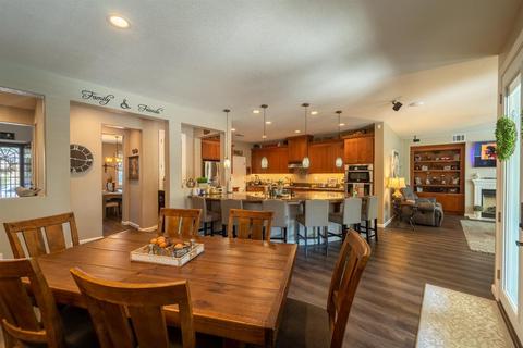 2504 Cancun Ct, Modesto, CA 95355 photo 12