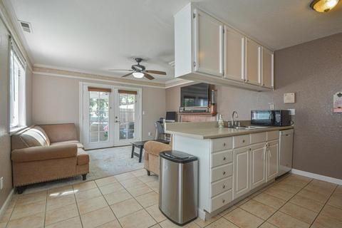 459 Golf Cir, Manteca, CA 95337 photo 13