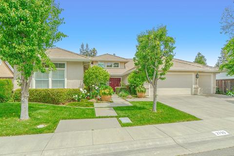 2709 Emerald Bay Dr, Davis, CA 95618 photo 1