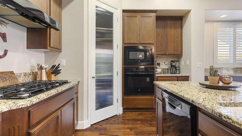 1079 Harvest Mill Dr, Manteca, CA 95336 photo 23