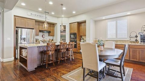 1079 Harvest Mill Dr, Manteca, CA 95336 photo 4