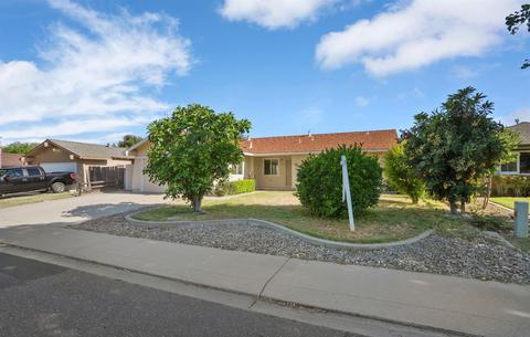 1609 Colima Ave, Modesto, CA 95355 photo 2