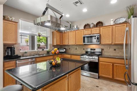 2426 Longspur Loop, Lincoln, CA 95648 photo 14