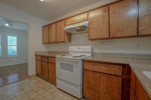 2400 Eilers Ln #1305, Lodi, CA 95242 photo 9
