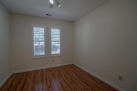 2400 Eilers Ln #1305, Lodi, CA 95242 photo 13
