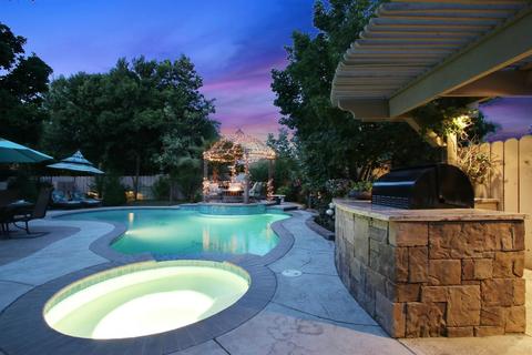 4004 Corte Bella, Modesto, CA 95356 photo 2