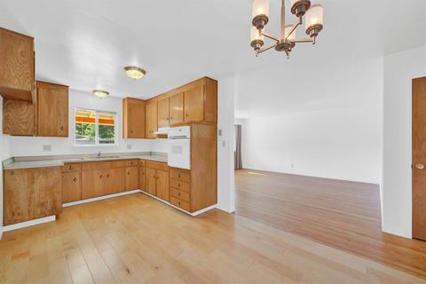 1413 L St, Davis, CA 95616 photo 9