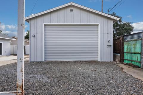 2056 Lance St, Modesto, CA 95354 photo 35