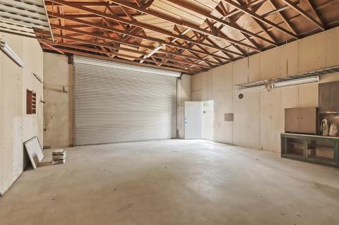 2056 Lance St, Modesto, CA 95354 photo 37