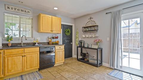 609 N N Hickory, Tracy, CA 95376 photo 4