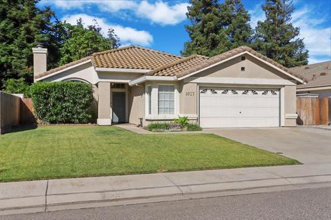 1027 Zumstein Dr, Ripon, CA 95366 photo 2
