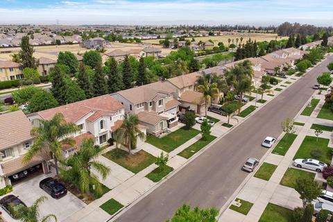 1363 Esplanade Dr, Merced, CA 95348 photo 3