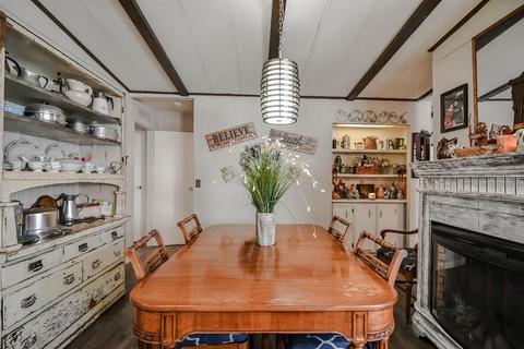 1200 S Carpenter Rd #8, Modesto, CA 95351 photo 10