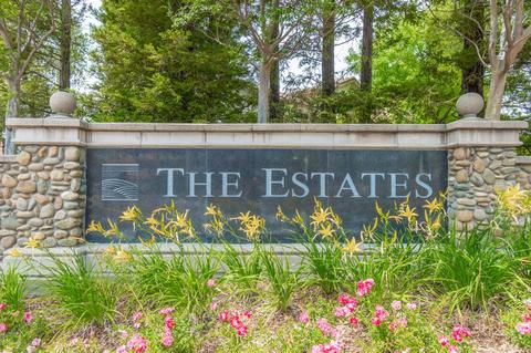 2905 Cameron Dr, Rocklin, CA 95765 photo 2