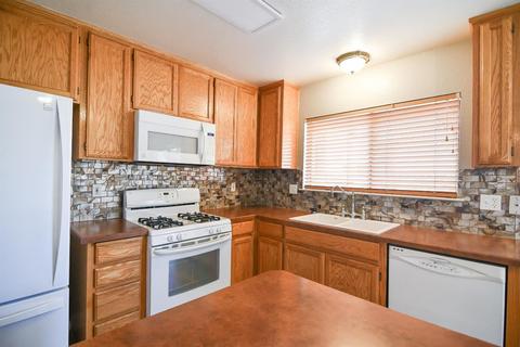 472 N Walnut Ave, Manteca, CA 95336 photo 14