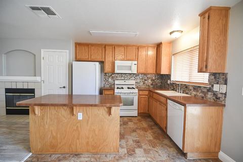 472 N Walnut Ave, Manteca, CA 95336 photo 16