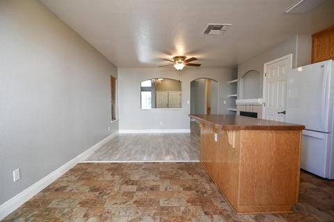 472 N Walnut Ave, Manteca, CA 95336 photo 17