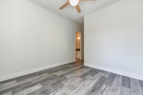6011 Helva Ln, Carmichael, CA 95608 photo 17