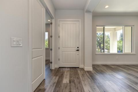 6011 Helva Ln, Carmichael, CA 95608 photo 5