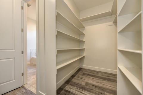 6011 Helva Ln, Carmichael, CA 95608 photo 13
