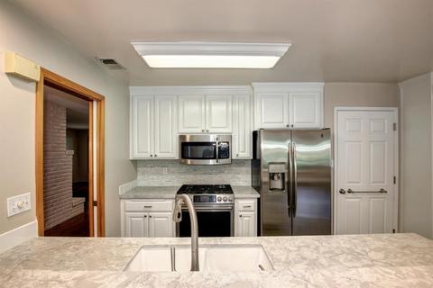 1014 Maple Ln, Davis, CA 95616 photo 14