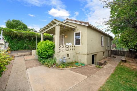207 Hoffman, Jackson, CA 95642 photo 4