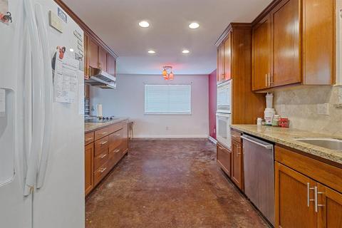 1141 Lillian Dr, Modesto, CA 95355 photo 10