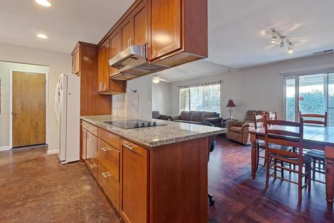 1141 Lillian Dr, Modesto, CA 95355 photo 13