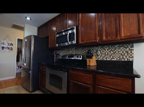 948 Ayers Ln, Galt, CA 95632 photo 4