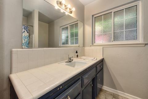 5606 Kiva Dr, Carmichael, CA 95608 photo 23